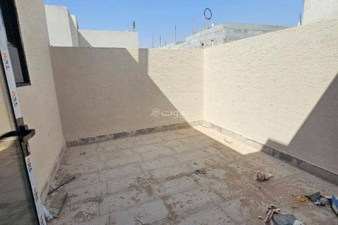 Villa de 5 dormitorios en Riyadh, Saudi Arabia No. 61705 11