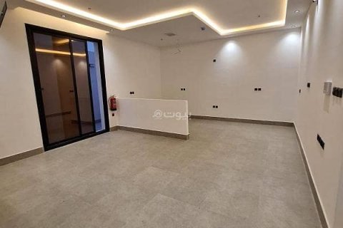 Квартира с 4 спальнями в Эр-Рияд, Саудовская Аравия №60265 5