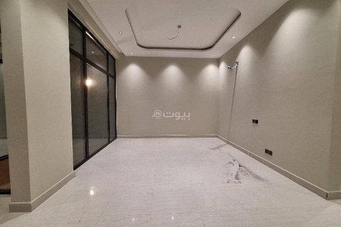 Villa de 4 chambres à Riyadh, Saudi Arabia No. 60264 10
