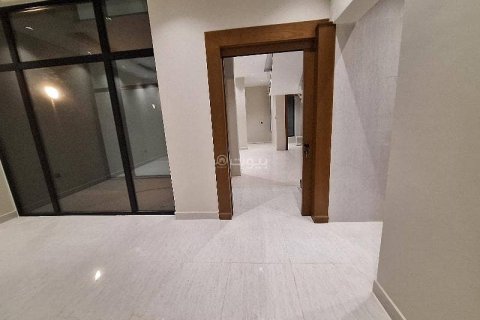 Villa de 4 chambres à Riyadh, Saudi Arabia No. 60264 5