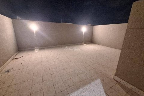 Villa de 4 chambres à Riyadh, Saudi Arabia No. 60264 25