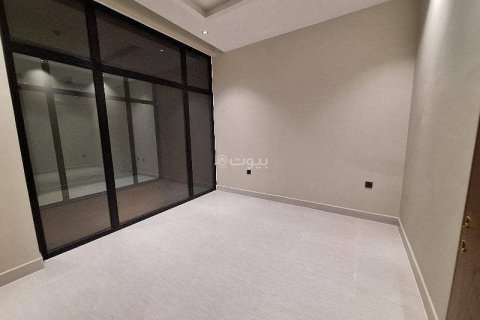 Villa de 4 chambres à Riyadh, Saudi Arabia No. 60264 21