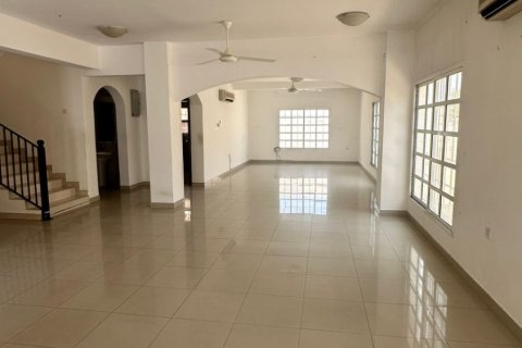 Villa Jumelée de 4 chambres à Muscat, Oman No. 69227 3