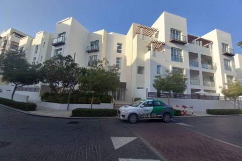 Квартира с 1 спальней в Маскат, Оман №54255