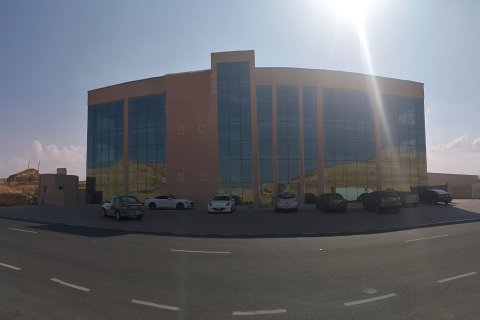 850m² Commercial property in Muscat, Oman No. 54260