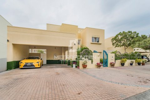 4 غرف نوم فيلا في Meadows, الإمارات العربية المتحدة رقم 78089