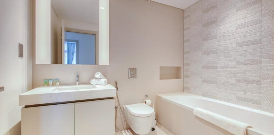 Apartment de 3 dormitorios en SUNRISE BAY EMAAR Beachfront, UAE No. 94996