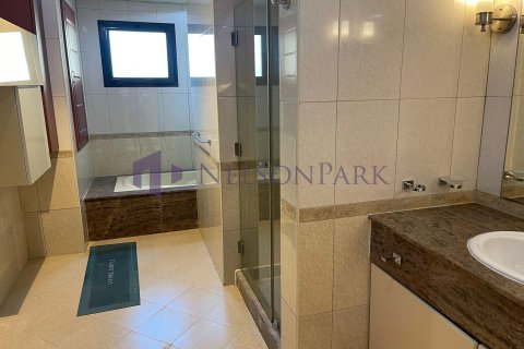 Apartment de 2 dormitorios en Doha, Qatar No. 57993 14