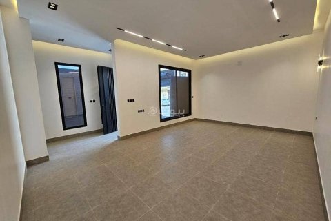Квартира с 3 спальнями в Эр-Рияд, Саудовская Аравия №61543 3