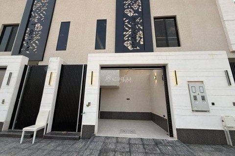 3 bedrooms Apartment in Riyadh, Saudi Arabia No. 99476