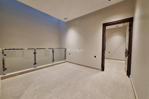 7 bedrooms Villa in Riyadh, Saudi Arabia No. 99477 29