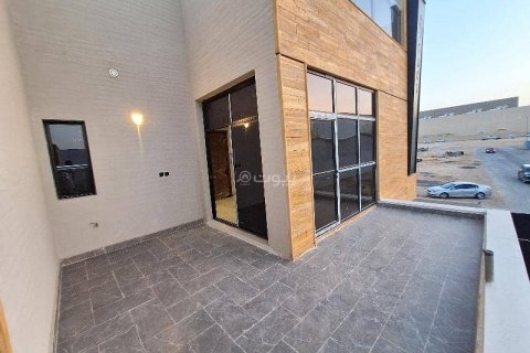 7 bedrooms Villa in Riyadh, Saudi Arabia No. 99477 22