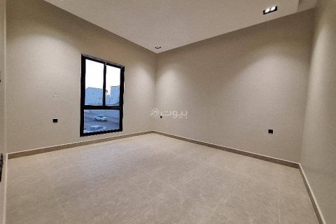 7 bedrooms Villa in Riyadh, Saudi Arabia No. 99477 27