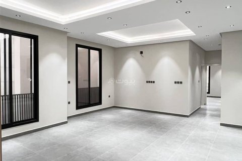 Apartment de 3 dormitorios en Riyadh, Saudi Arabia No. 99473 9
