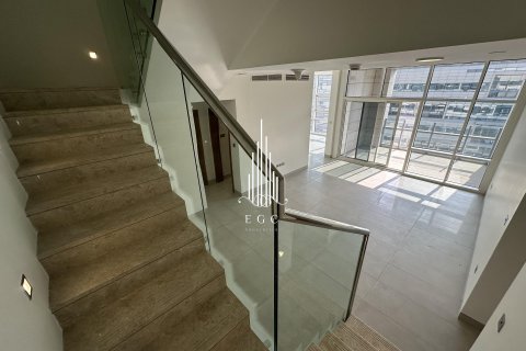 3 غرف نوم منزل ذو طابقين في Al Raha Beach, الإمارات العربية المتحدة رقم 56009 6