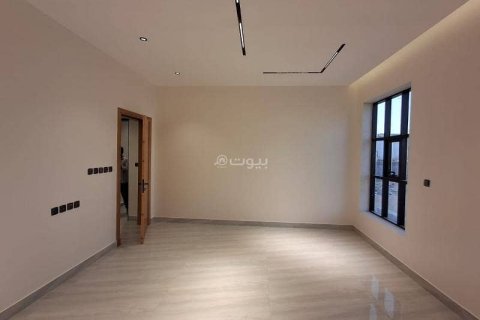 Квартира с 6 спальнями в Эр-Рияд, Саудовская Аравия №60465 8