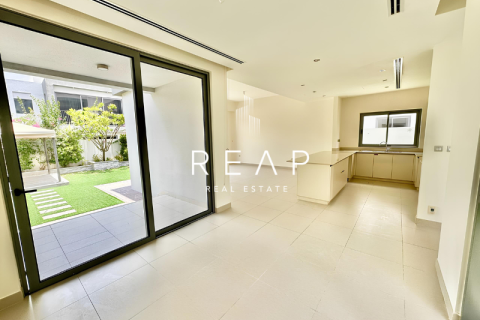 3 bedrooms Villa in Sidra Villas, UAE No. 28872 4