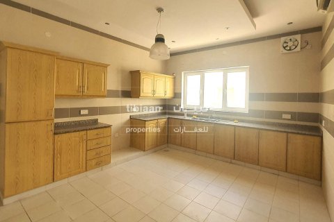 3 bedrooms Villa in As Sib, Oman No. 53875 5