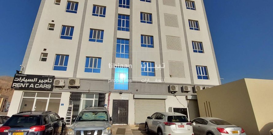 Shop de 25m² à Al Amarat, Oman No. 53874