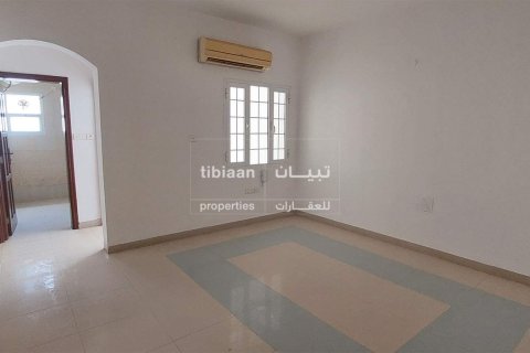Villa Gemela de 13 dormitorios en Muscat, Oman No. 53825 4