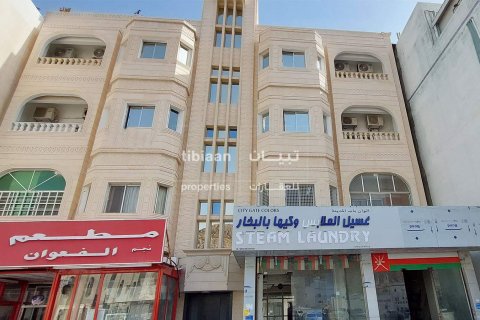 435m² Building in Ruwi, Oman No. 53824