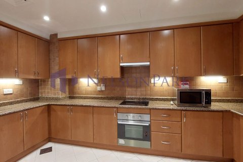 Apartment de 2 dormitorios en Doha, Qatar No. 58405 4