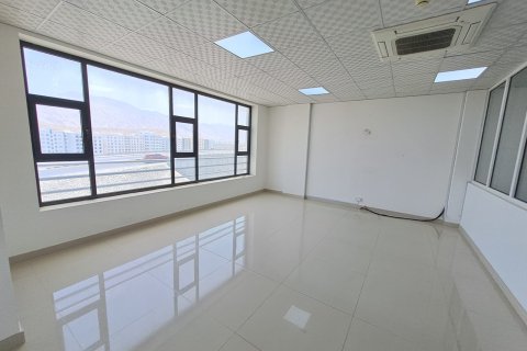 Commercial property de 380m² à Muscat, Oman No. 54456 5
