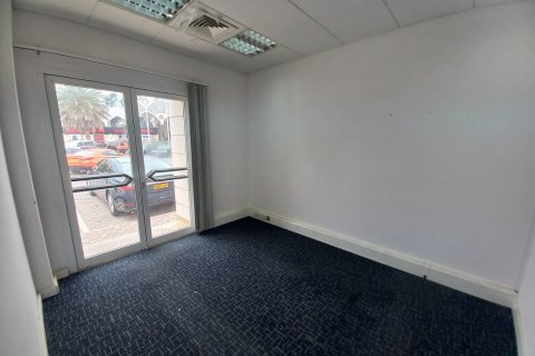 Commercial property de 77m² à Muscat, Oman No. 54451 3