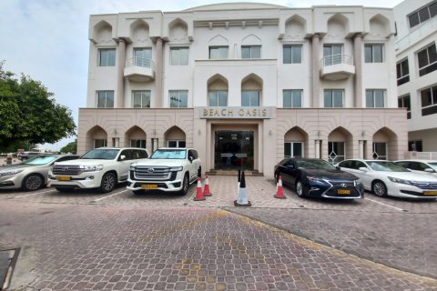 77m² Commercial property in Muscat, Oman No. 54451