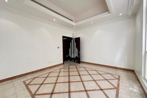 Villa de 7 chambres à Al Bateen, UAE No. 41418 9