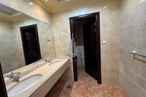 Villa de 7 chambres à Al Bateen, UAE No. 41418 22