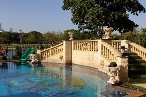 Villa de 5 dormitorios en Jumeirah Islands, UAE No. 1013 12