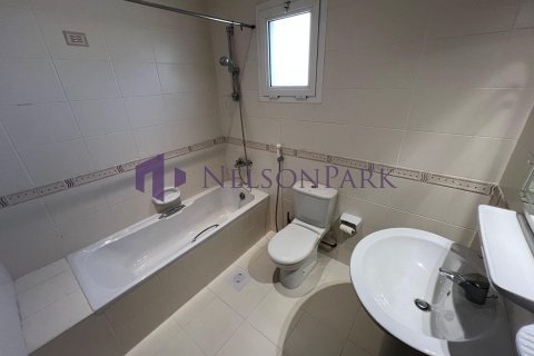 Villa de 5 chambres à Doha, Qatar No. 58243 14