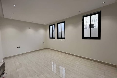 Villa de 5 chambres à Riyadh, Saudi Arabia No. 67492 11