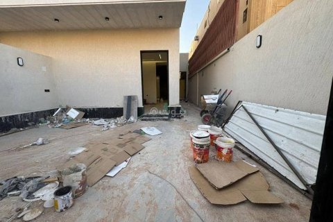 Apartment de 3 dormitorios en Riyadh, Saudi Arabia No. 67491 5