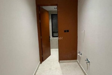 Квартира с 4 спальнями в Эр-Рияд, Саудовская Аравия №67490 14