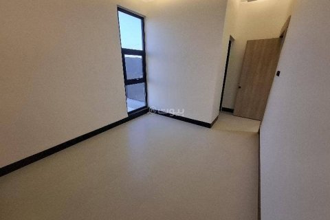 5 bedrooms Villa in Riyadh, Saudi Arabia No. 67493 18