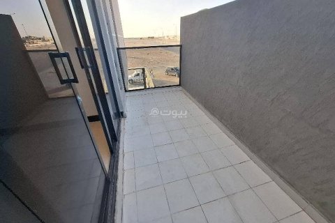 5 bedrooms Villa in Riyadh, Saudi Arabia No. 67493 22
