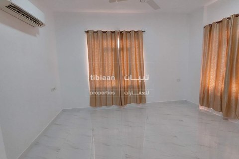 Apartment de 2 dormitorios en As Sib, Oman No. 53755 10