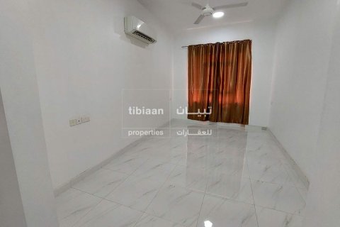 Apartment de 2 dormitorios en As Sib, Oman No. 53755 11