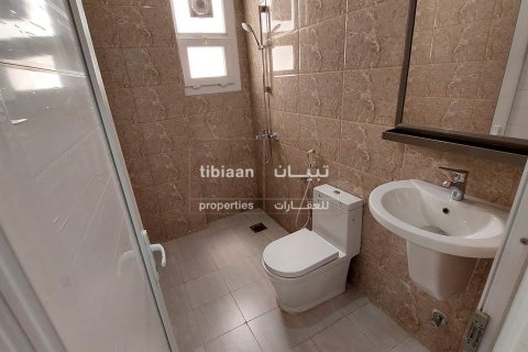 Apartment de 2 dormitorios en As Sib, Oman No. 53755 9