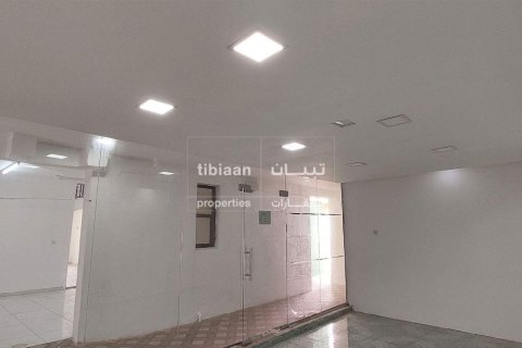 Villa de 750m² en As Sib, Oman No. 53795 8
