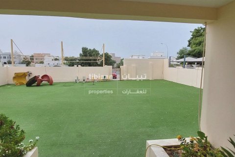Villa de 750m² en As Sib, Oman No. 53795 3