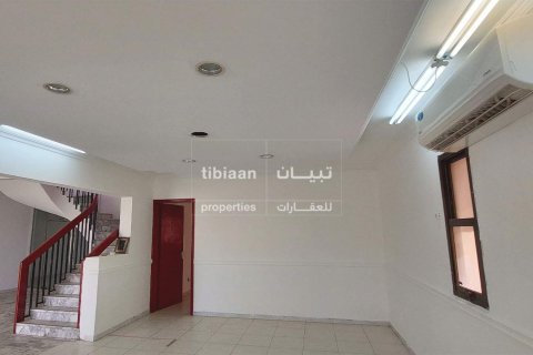 Villa de 750m² en As Sib, Oman No. 53795 4