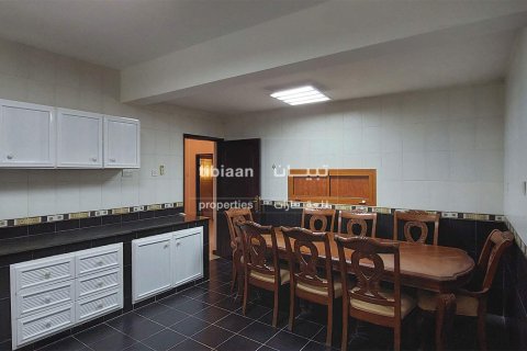 Villa de 100m² en Muscat, Oman No. 53797 6