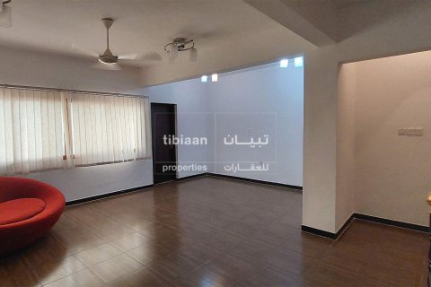 Villa de 100m² en Muscat, Oman No. 53797 3