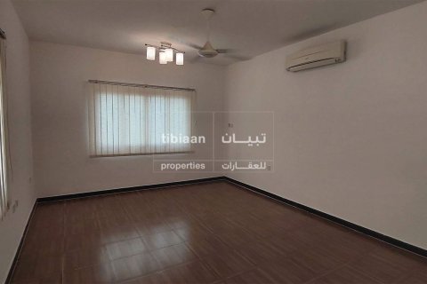 Villa de 100m² en Muscat, Oman No. 53797 5
