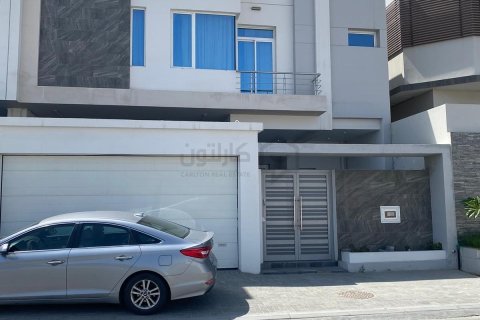 3 غرف نوم فيلا في بني جمرة, Bahrain رقم 59213