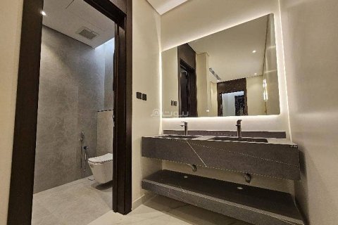 Villa de 7 chambres à Riyadh, Saudi Arabia No. 69145 6