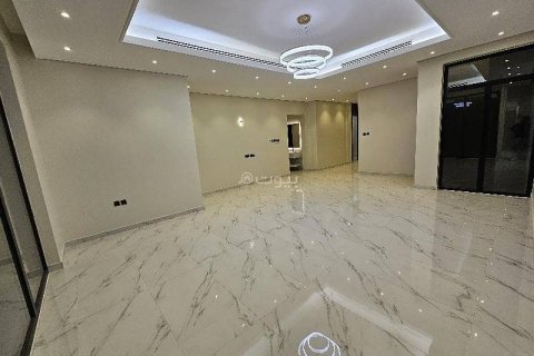 Villa de 7 chambres à Riyadh, Saudi Arabia No. 69145 11